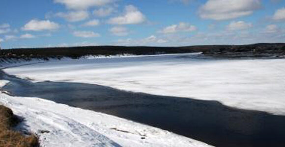 A late thaw delays start of Varzuga Season