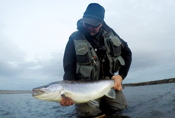 Journey of the Fly - Around the World with Fin Line & Fly